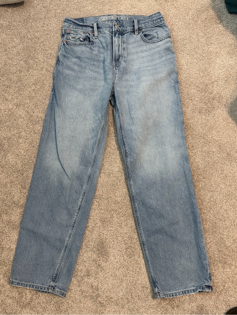 American Eagle Ex Boyfriend jeans sz 4
